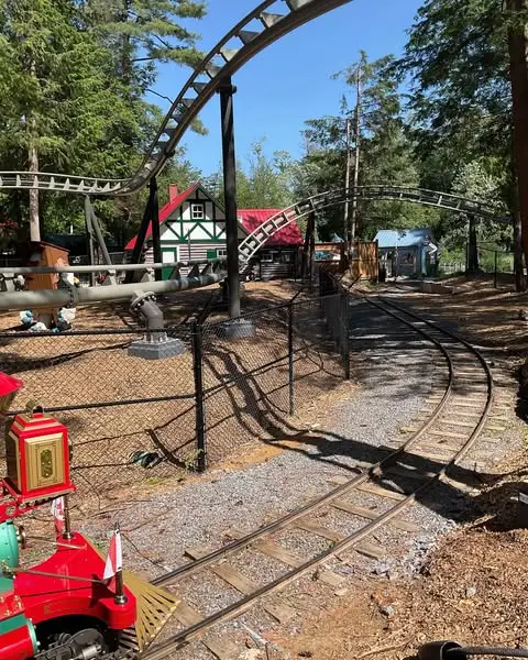 Santa's village - yeti trek - security and recreational fencing by johnston fence contractors - bracebridge ontario